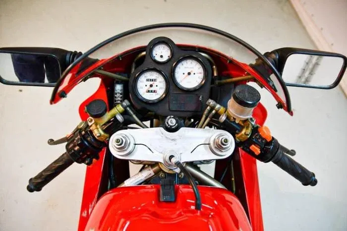 Ducati 900 SS